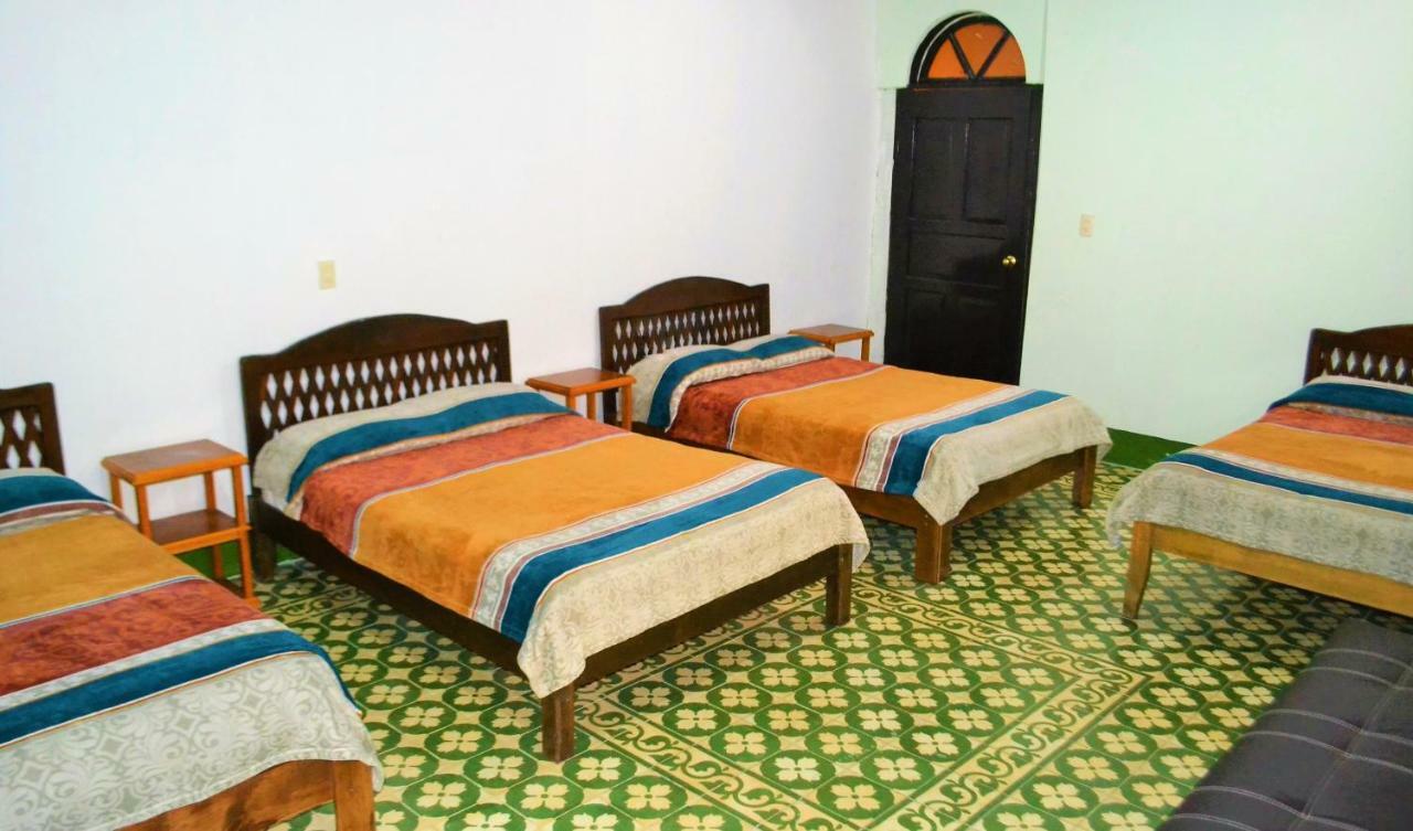 Hotel Delfin Comitan Εξωτερικό φωτογραφία