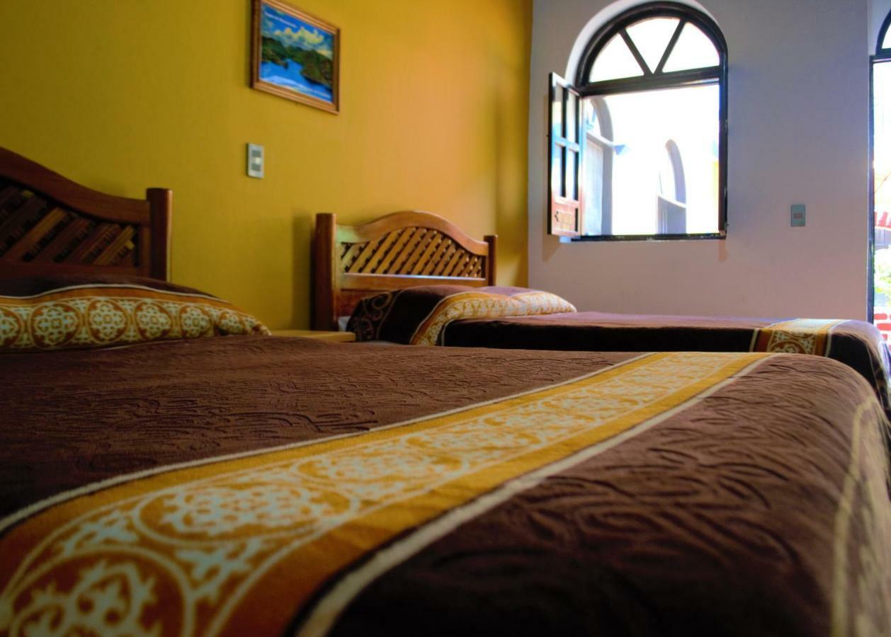 Hotel Delfin Comitan Εξωτερικό φωτογραφία