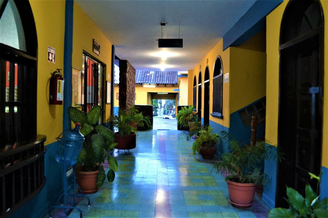 Hotel Delfin Comitan Εξωτερικό φωτογραφία